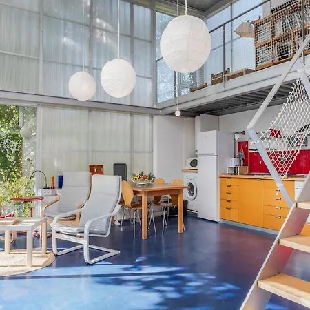 Casa de Férias Treehouse In Galicia Near Silgar